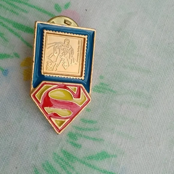 Vintage Superman 50th Anniversary Stamp Pin - Picture 1 of 7